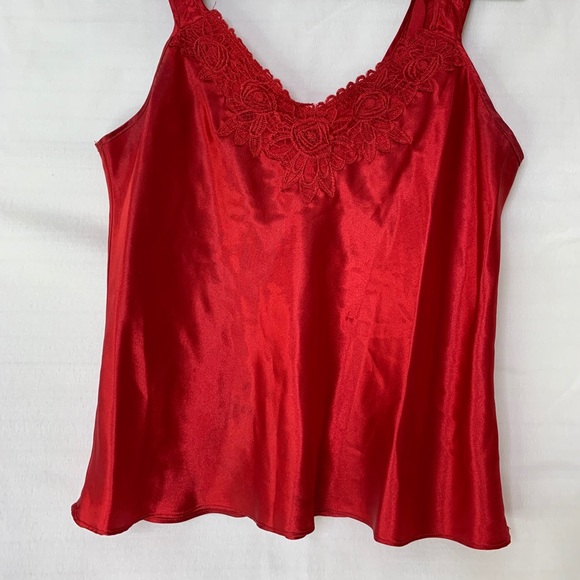 Vintage Red Blouse - Picture 2 of 6